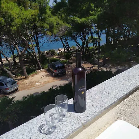 By The Sea,private Parking,sea View,quiet Area,nice Walk By The Sea To Center,wifi,bbq Appartement *
